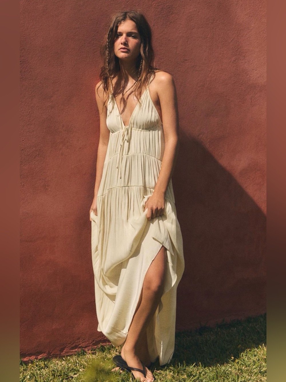 🔥🔥Zara Tiered V-Neck Maxi Dress